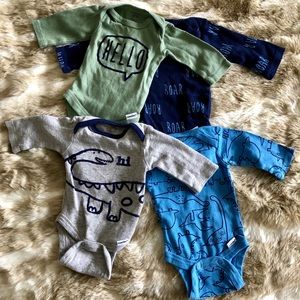 Gerber short-sleeved onesies